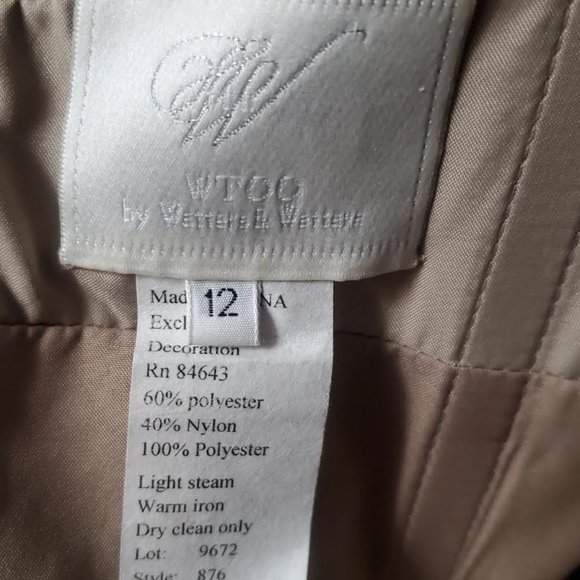 Watters and Watters Formal Dress - Picture 5 of 5